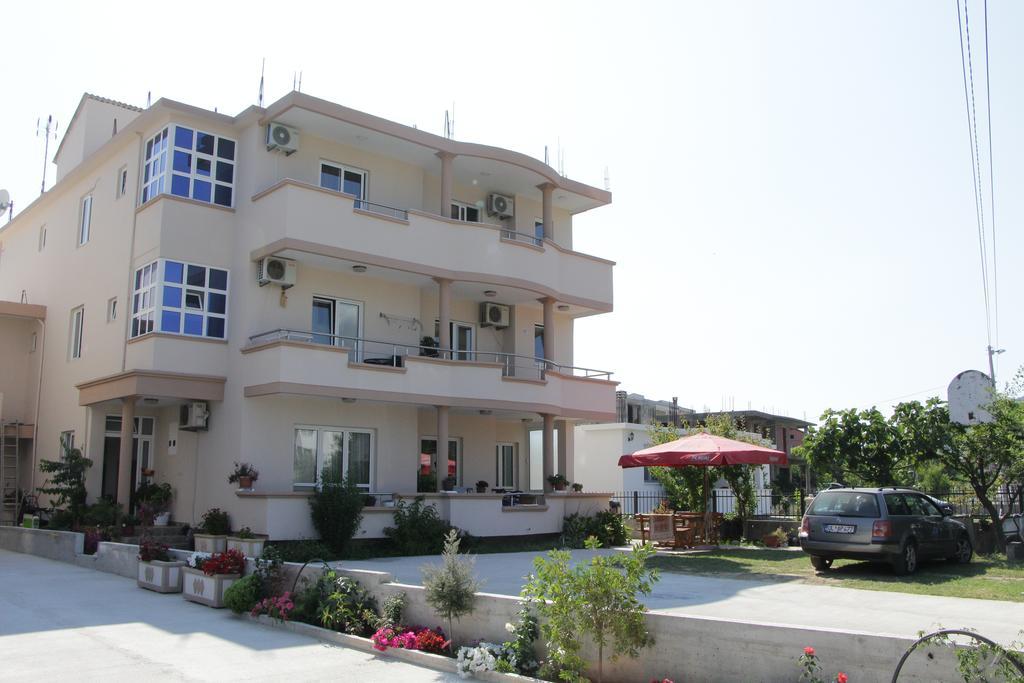 Apartment Family Ulcinj Exterior photo