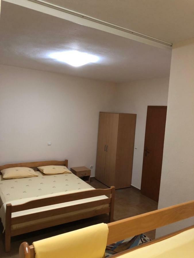 Apartment Family Ulcinj Exterior photo